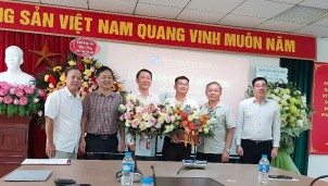 Nhà báo Phạm Văn Anh được bổ nhiệm làm Phó Tổng Biên tập Tạp chí Điện tử và Ứng dụng Nhà báo Phạm Văn Anh được bổ nhiệm làm Phó Tổng Biên tập Tạp chí Điện tử và Ứng dụng