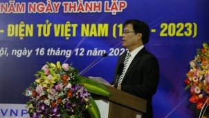 Ông Phạm Minh Tiến được bổ nhiệm làm Chánh văn phòng Hội REV Ông Phạm Minh Tiến được bổ nhiệm làm Chánh văn phòng Hội REV