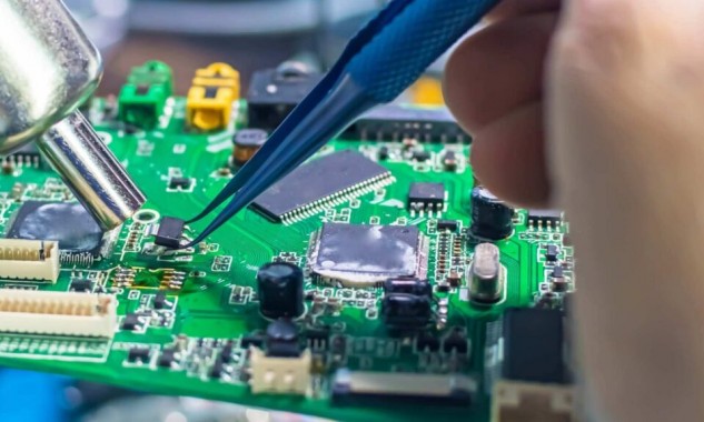 Chúc mừng 30 đội thi vào bán kết Cuộc thi thiết kế điện tử Việt Nam 2025